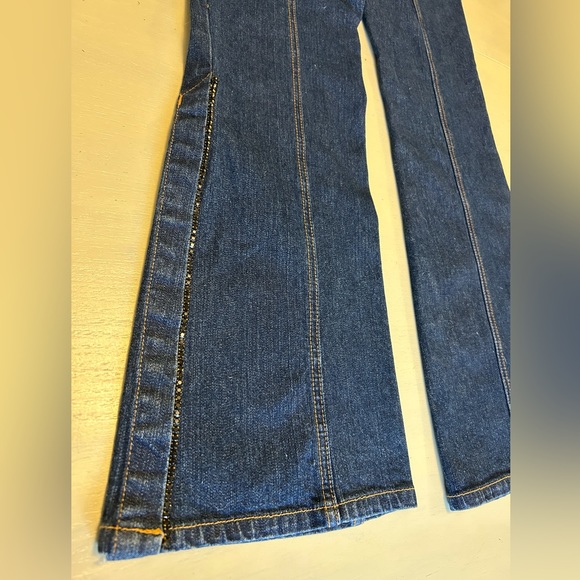 Bisou Bisou Flare Split Leg Embellished Jeans size 8 - Picture 3 of 9
